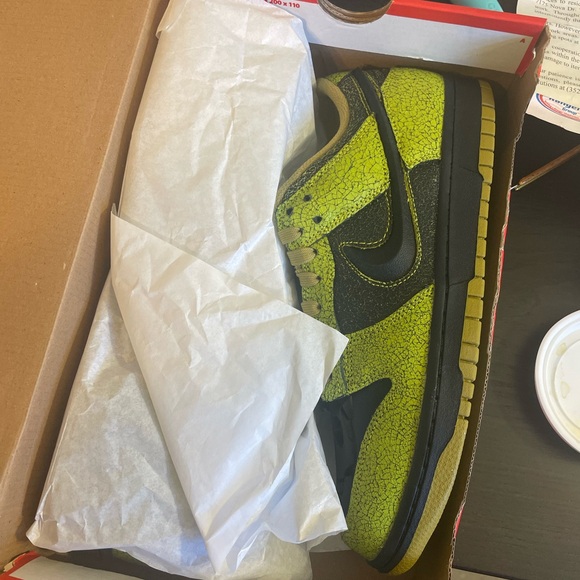 Nike Dunk Low Retro “Halloween Skull” Size 9 BRAND NEW
OG EVERYTHING! - Picture 2 of 14